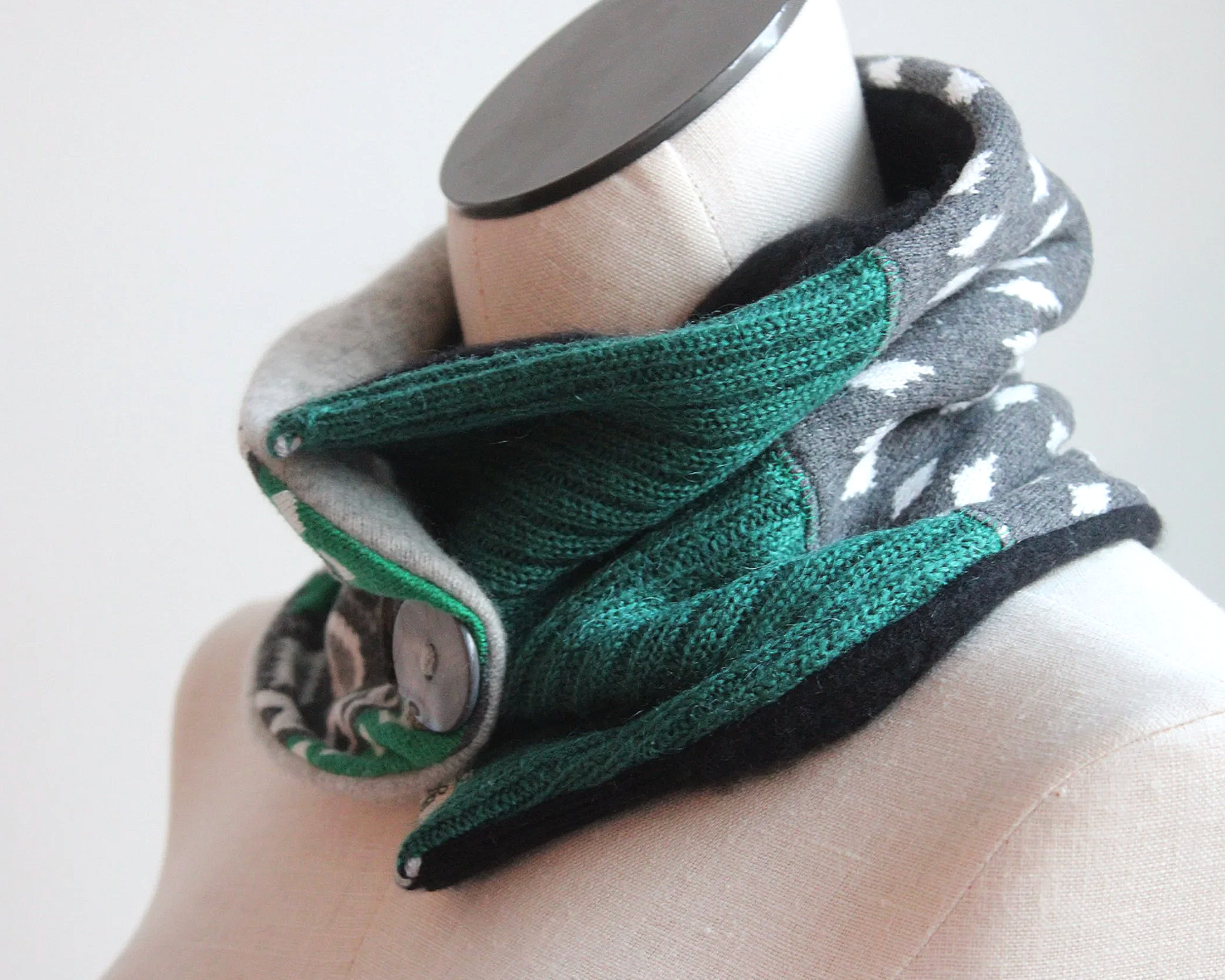 Lucky Green Diamond Cashmere Lined Neck-Warmer