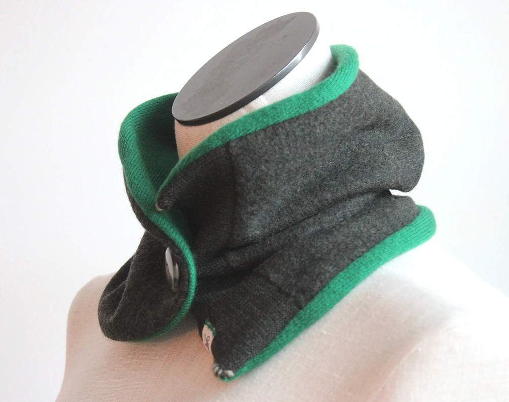 Green's Green Cashmere Lined Neck-Warmer