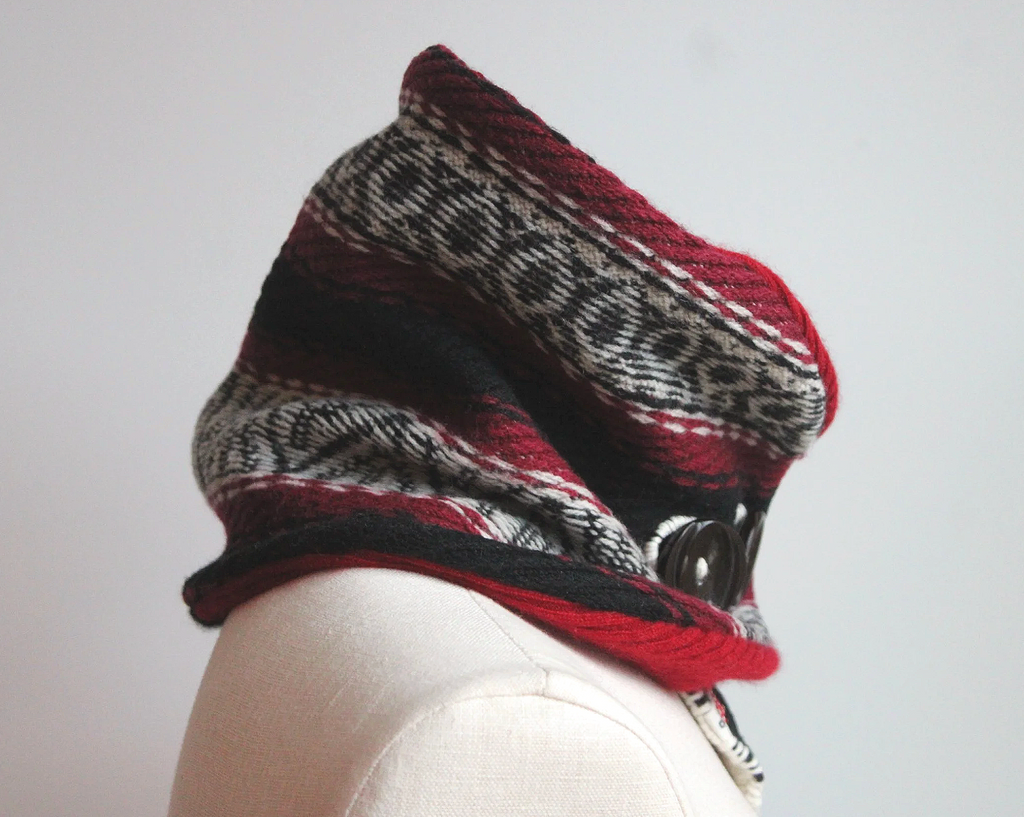 Cabin Dreams Cashmere Lined Neck-Warmer