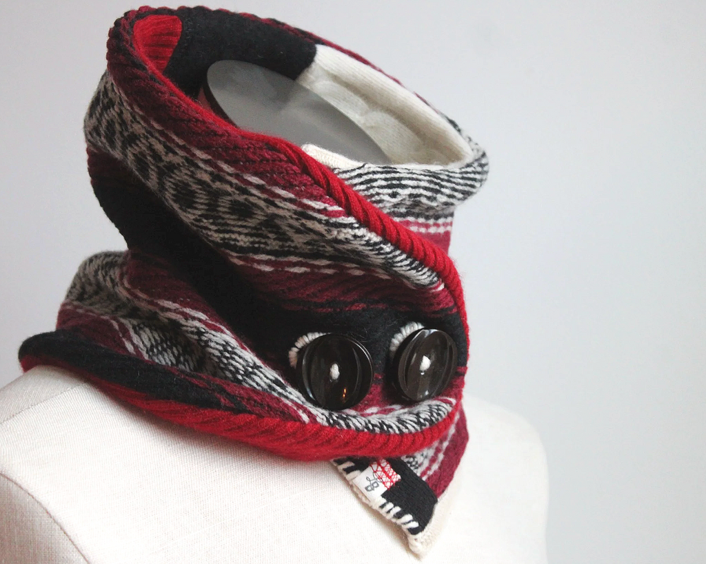 Cabin Dreams Cashmere Lined Neck-Warmer