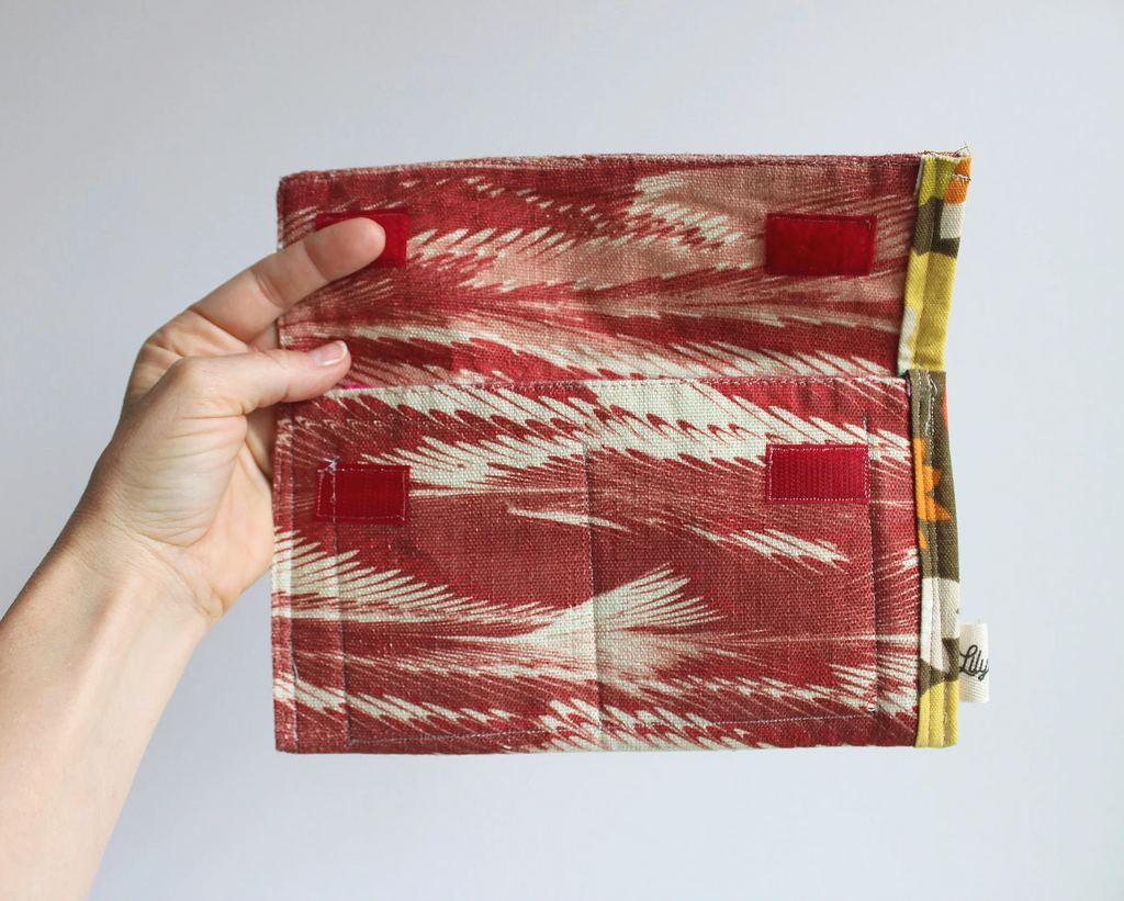 Marbled Rust Hand-Catch Wallet