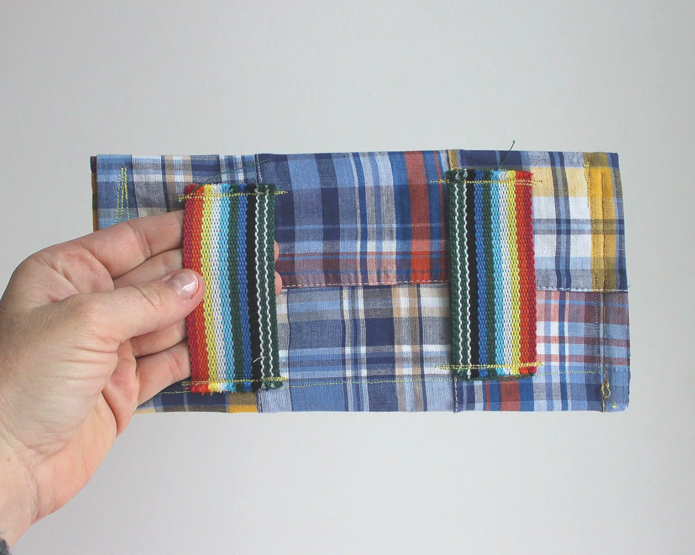 Blue Plaid Hand-Catch Wallet