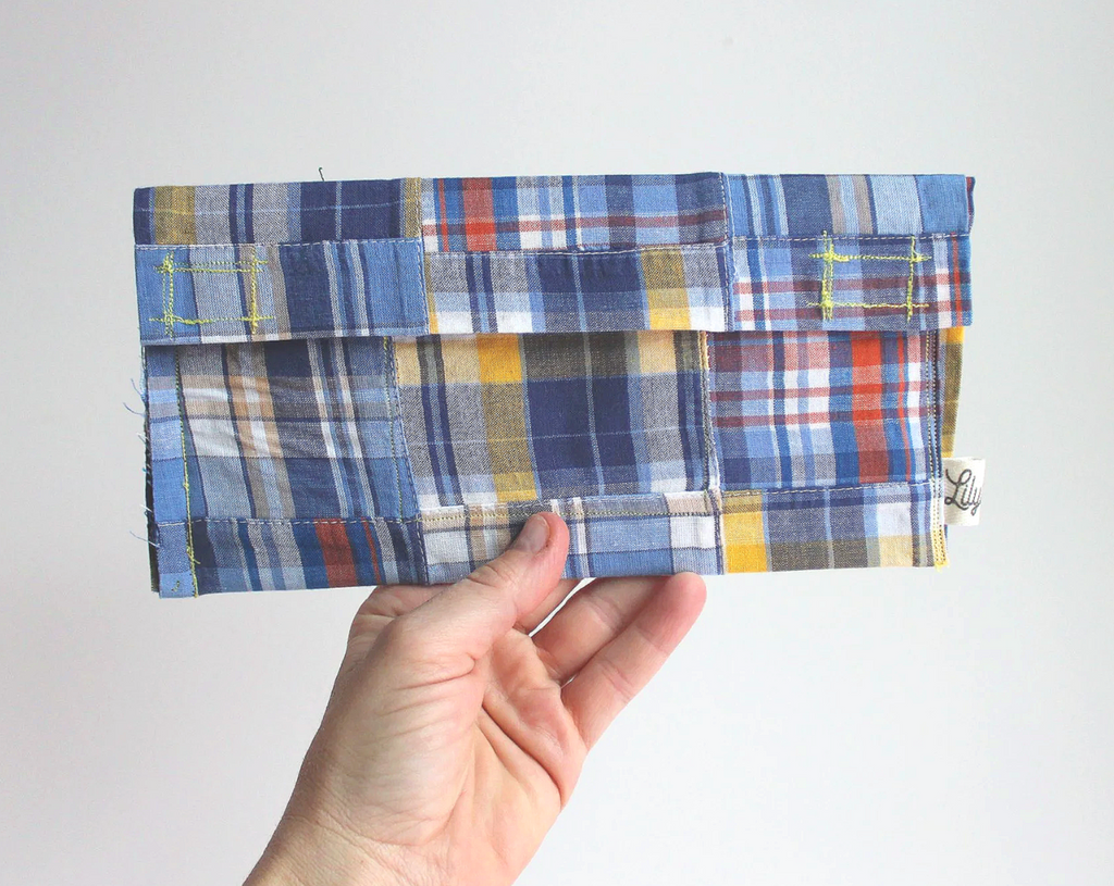 Blue Plaid Hand-Catch Wallet
