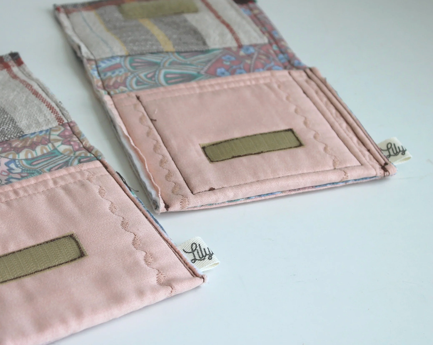 Small Peach Plaid Hand-Catch Wallet