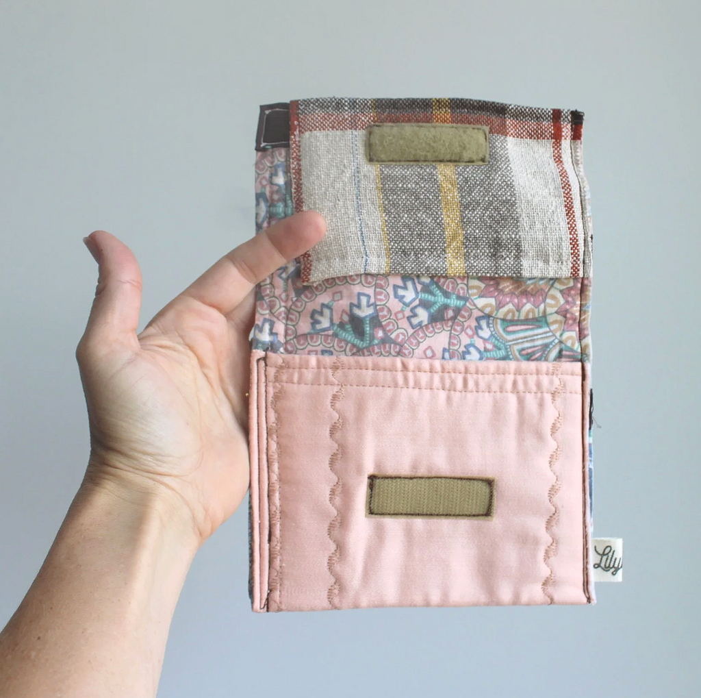 Small Peach Plaid Hand-Catch Wallet