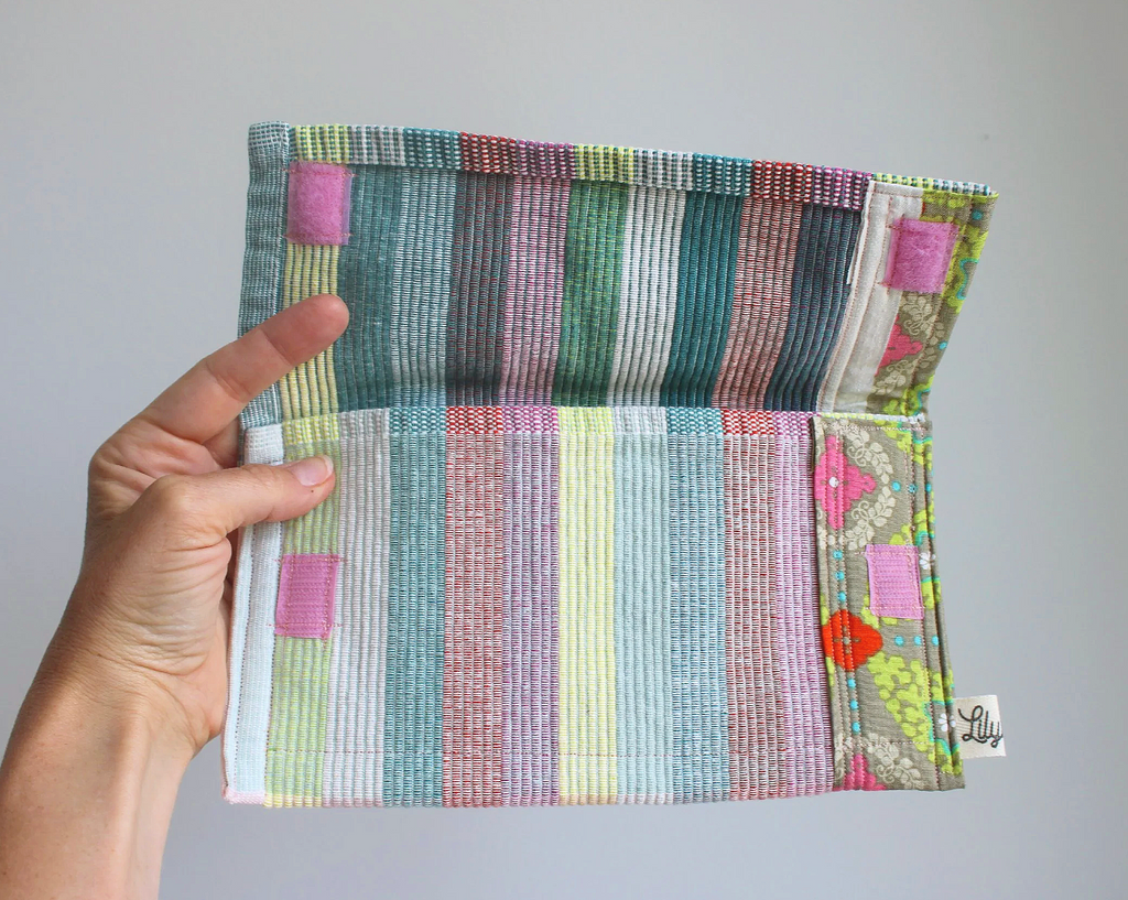 Rainbow on Rainbow Hand-Catch Wallet
