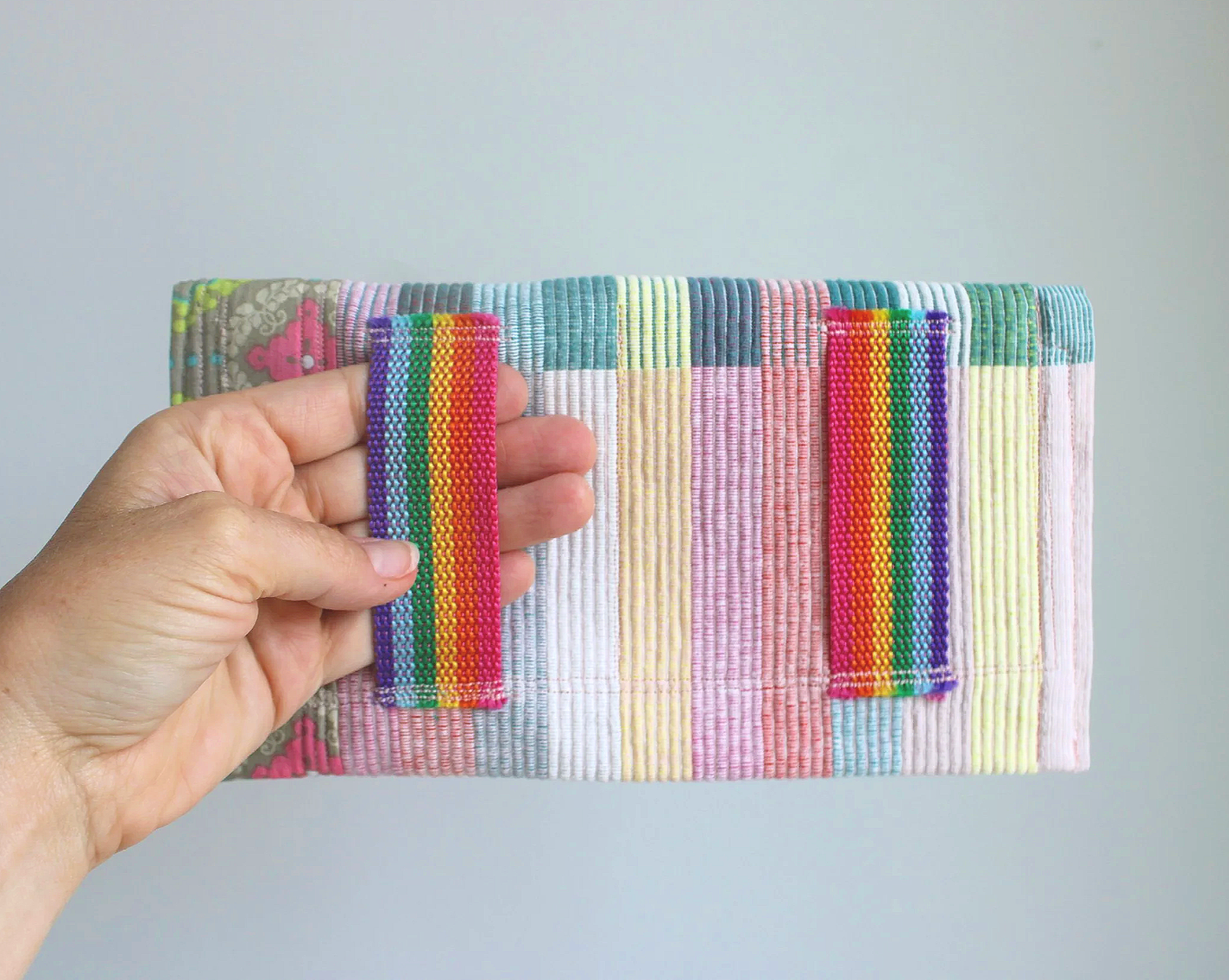 Rainbow on Rainbow Hand-Catch Wallet